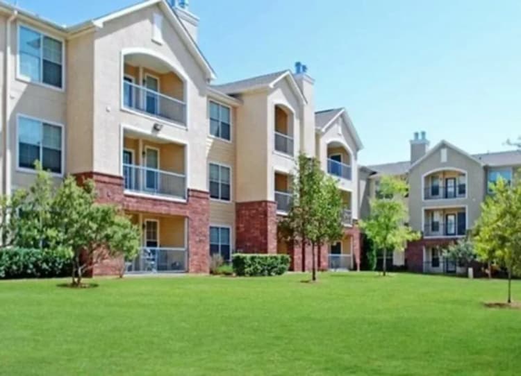 Arlington apartments for rent - image - imgi_50_addison park apartments 4.webp