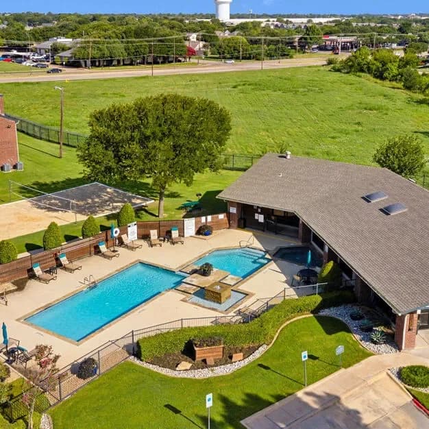 Arlington apartments for rent - image - imgi_125_174989626.webp