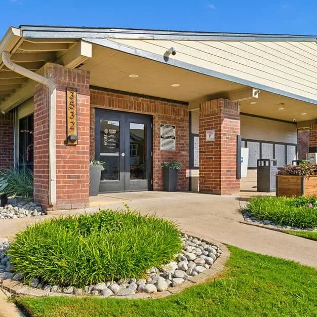 Arlington apartments for rent - image - imgi_118_174989634.webp