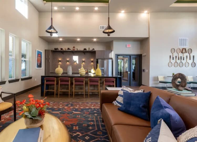 Arlington apartments for rent - image - imgi_110_accoladepropertymanagement_kestreloncooper_4922_1.webp