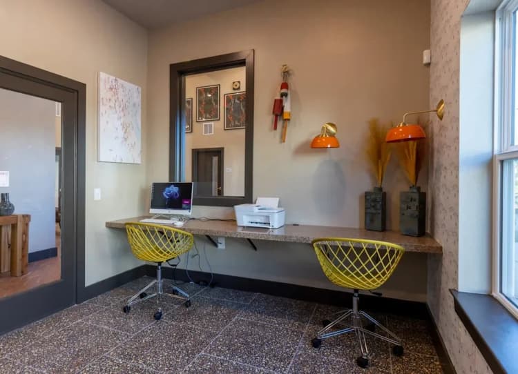 Arlington apartments for rent - image - imgi_115_accoladepropertymanagement_kestreloncooper_4995_1.webp