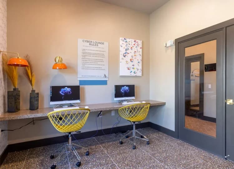Arlington apartments for rent - image - imgi_116_accoladepropertymanagement_kestreloncooper_5020_1.webp
