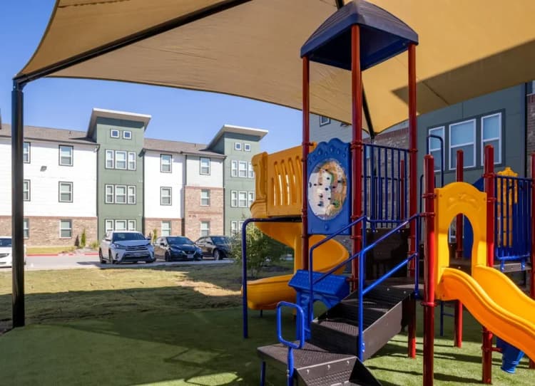 Arlington apartments for rent - image - imgi_117_accoladepropertymanagement_kestreloncooper_5504_1.webp
