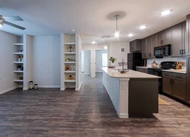 Arlington apartments for rent - image - imgi_121_accoladepropertymanagement_kestreloncooper_5285_1.webp
