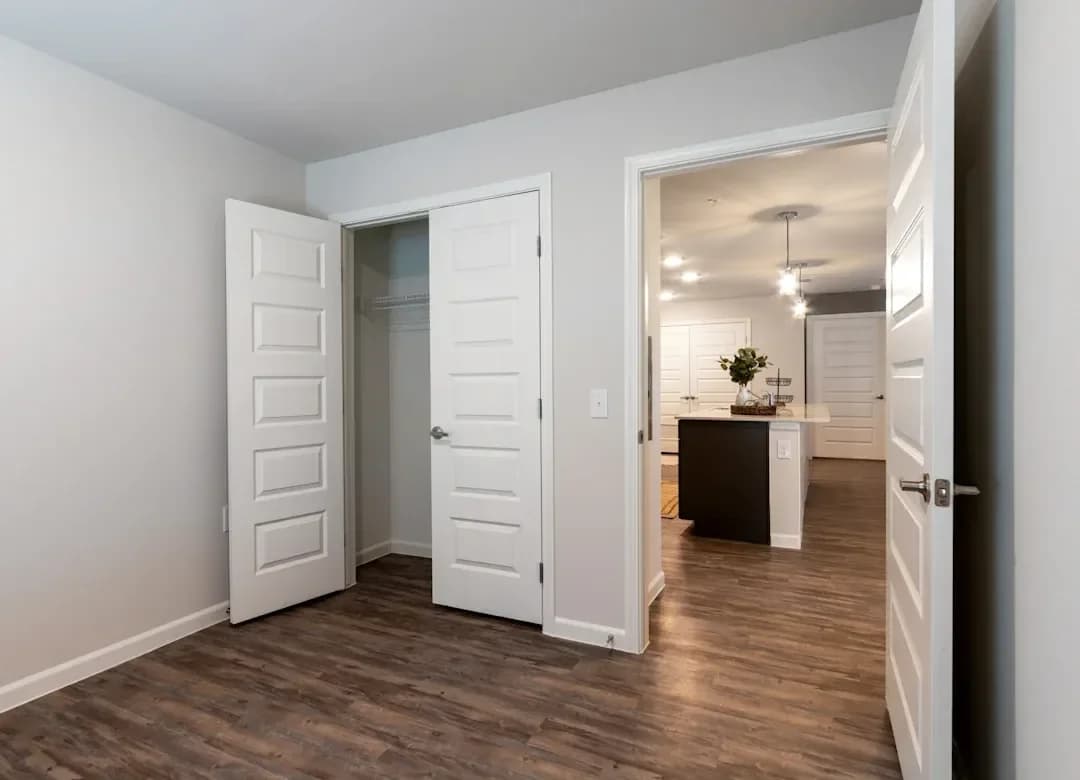 Arlington apartments for rent - image - imgi_125_accoladepropertymanagement_kestreloncooper_5339_1.webp