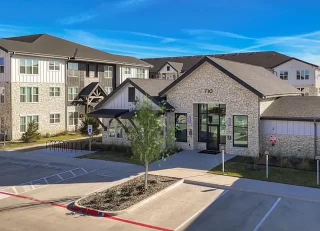 Arlington apartments for rent - image - imgi_111_dominium_matlockflats_community01.webp