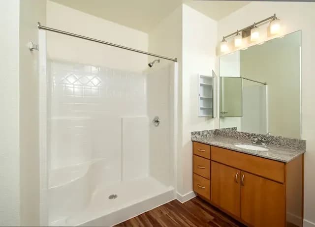 Arlington apartments for rent - image - imgi_160_dominium_matlockflats_apartments07.webp