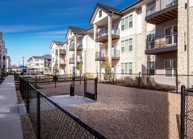 Arlington apartments for rent - image - imgi_122_dominium_matlockflats_community12.webp