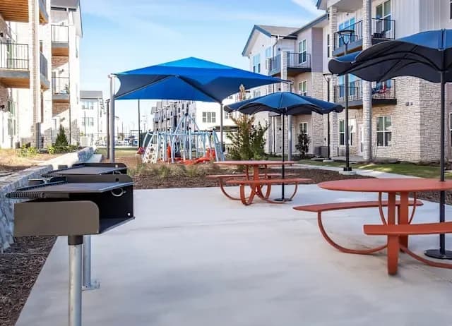 Arlington apartments for rent - image - imgi_137_dominium_matlockflats_community27.webp