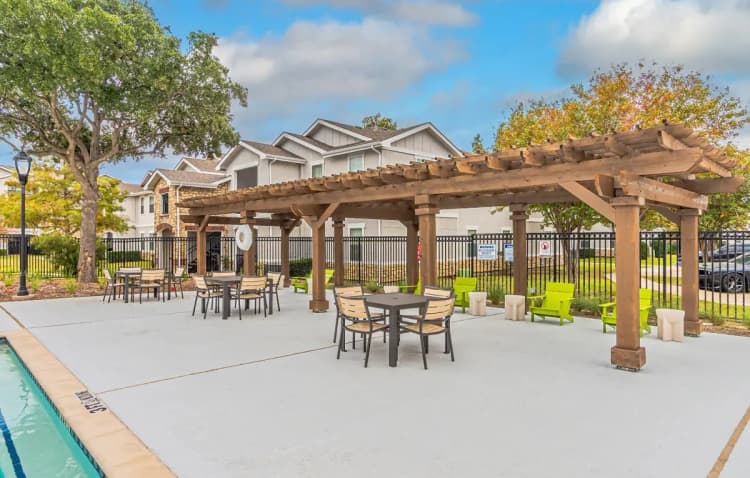 Arlington apartments for rent - image - imgi_434_dominium_rosemont at mayfield villas_33 - swimming pool sundeck_web.webp