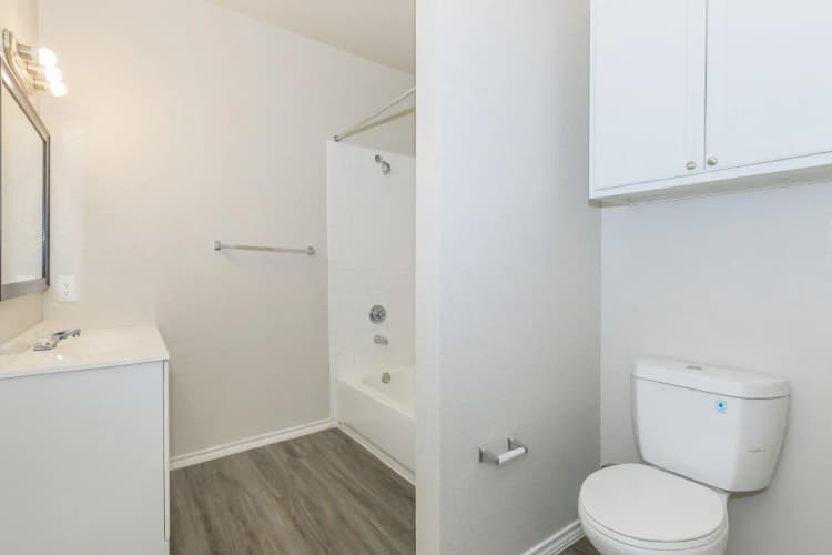 Arlington apartments for rent - image - imgi_101_04c_153911.webp