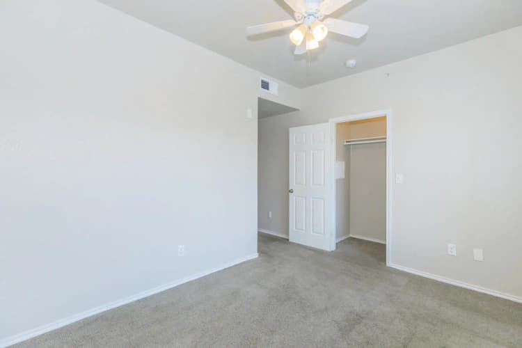 Arlington apartments for rent - image - imgi_105_05b_805653.webp