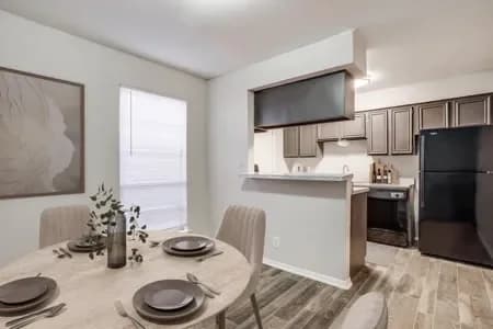 Arlington apartments for rent - image - imgi_8_600-e-arkansas-ln-arlington-tx-76014-High-Res-5.webp