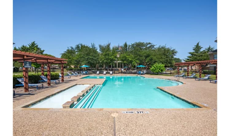 Arlington apartments for rent - image - Arbrook Park - Swimming Pool 1.webp