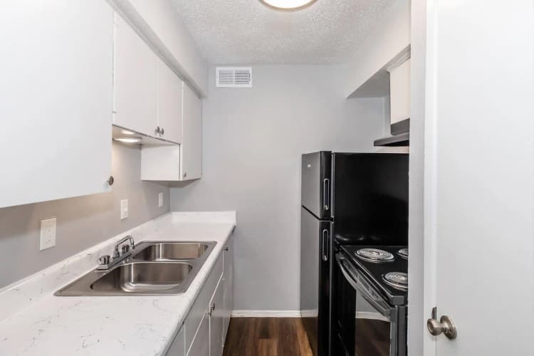 Arlington apartments for rent - image - Arlington Park B52 One Bedroom One Bath - Kitchen 1.jpg
