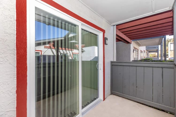 Arlington apartments for rent - image - Arlington Park B51 One Bedroom One Bath - Balcony.jpg