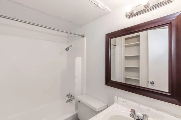 Arlington apartments for rent - image - Arlington Park B52 One Bedroom One Bath - Bathroom.jpg