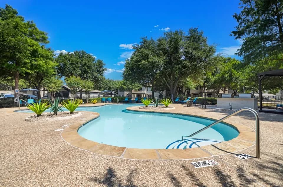 Arlington apartments for rent - Property image - Bardin Greene - 2
