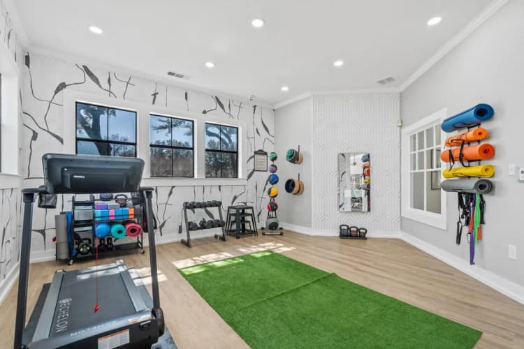 Arlington apartments for rent - image - Bardin Greene - Fitness Area.webp