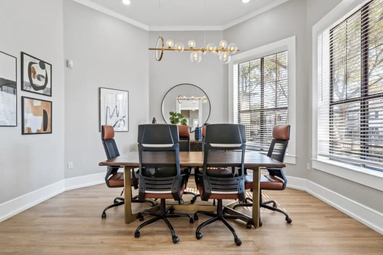 Arlington apartments for rent - image - Bardin Greene - Sitting Area.webp
