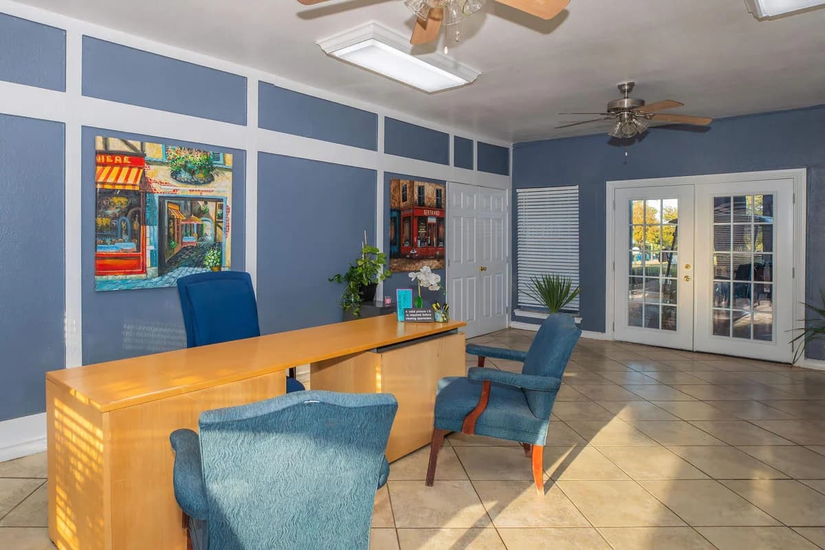 Arlington apartments for rent - Property image - Brandon Oaks - 3