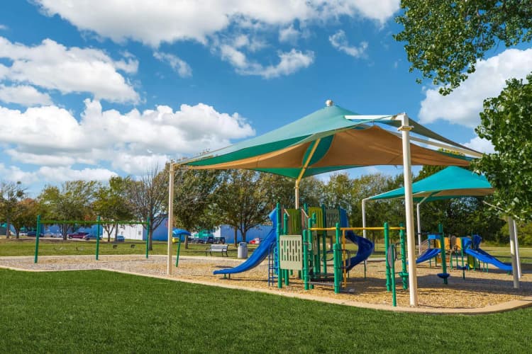 Arlington apartments for rent - image - Brandon Oaks Community - Playing Area.jpg