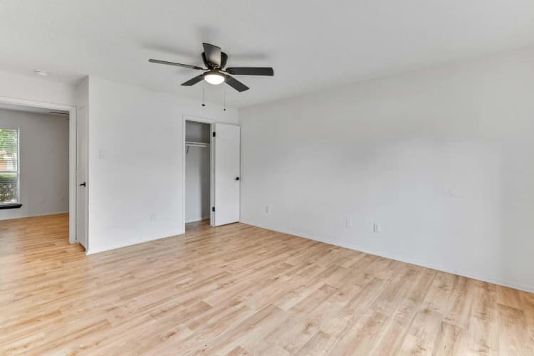 Arlington apartments for rent - image - Casa Hills @ Collins Park Interiors - Apartment 1.jpg