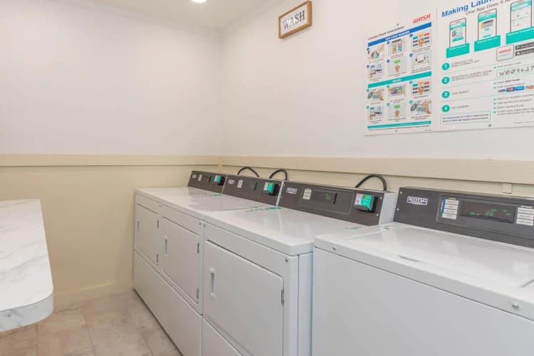 Arlington apartments for rent - image - Casa Hills @ Collins Park Community - Laundry.jpg