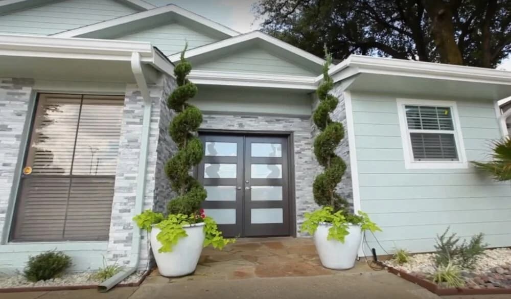 Arlington apartments for rent - Property image - Vineyards At Arlington - 2