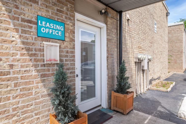 Arlington apartments for rent - image - Regency Apartments Community - Office.jpg