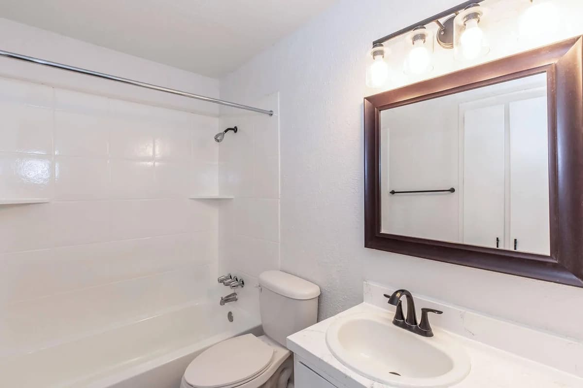 Arlington apartments for rent - image - Regency Apartments 1 Bed 1 Bath - Bathroom.jpg