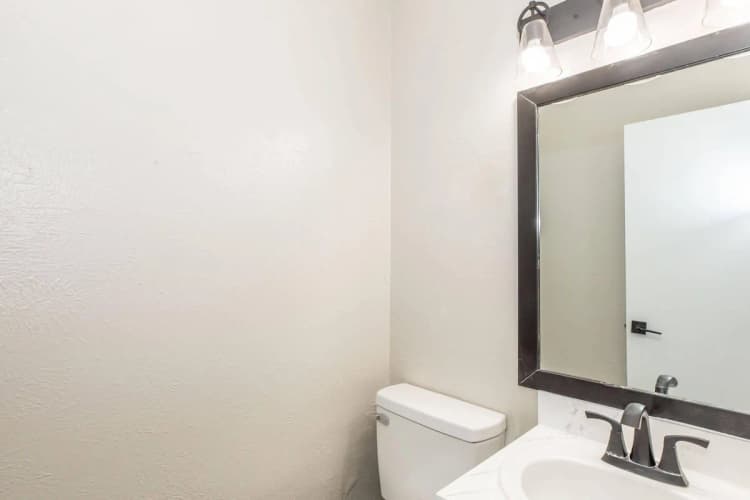 Arlington apartments for rent - image - Regency Apartments 1 Bed 1.5 Bath - Bathroom.jpg