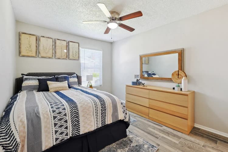 Arlington apartments for rent - image - Modern Bedroom Design.webp