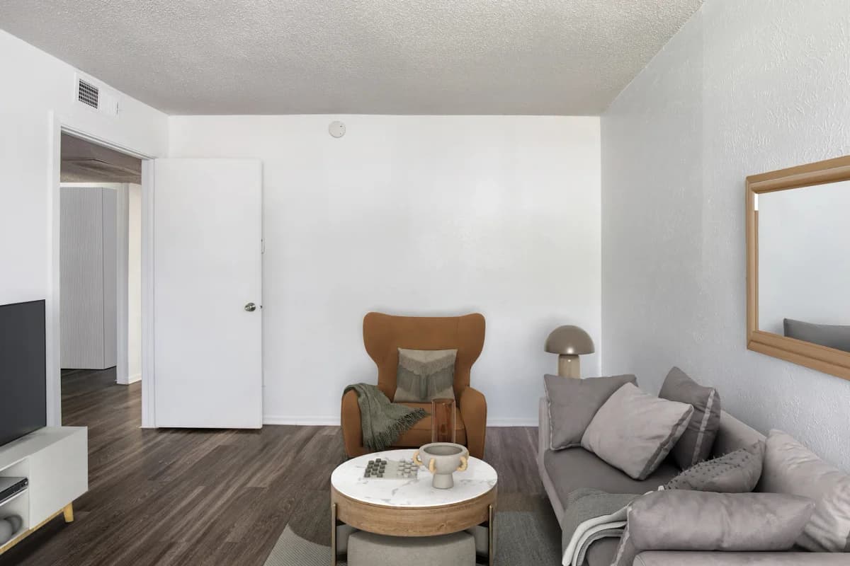 Arlington apartments for rent - Property image - Shadow Ridge - 2