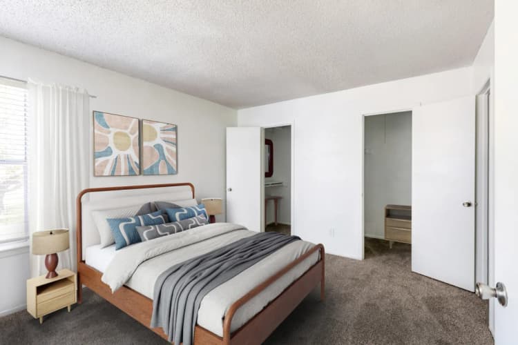 Arlington apartments for rent - image - Shadow Ridge Interior - Bedroom 1.webp