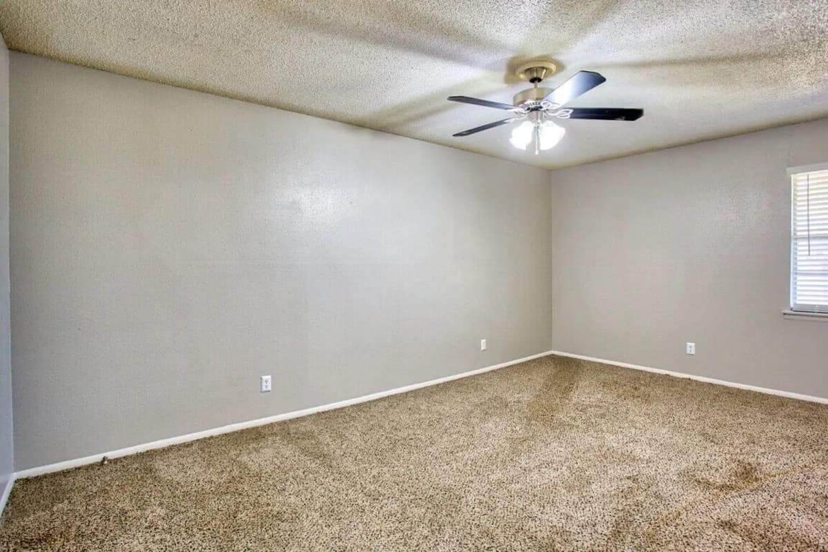 Arlington apartments for rent - Property image - Carriage Hill - 3