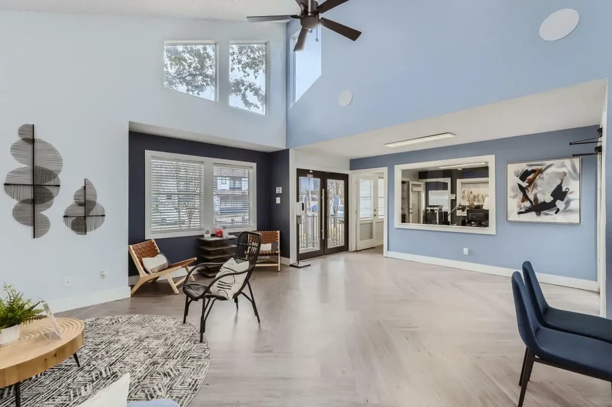 Arlington apartments for rent - Property image - Heather Ridge Apartments - 2