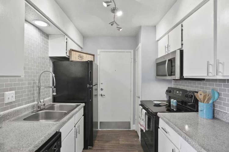 Arlington apartments for rent - image - The Junction - Kitchen1.jpeg