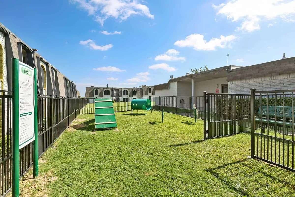 Arlington apartments for rent - Property image - The Junction - 2