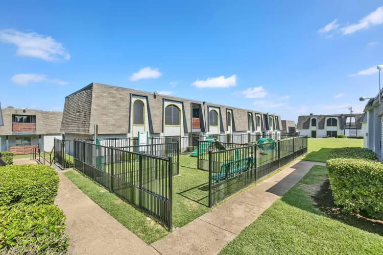 Arlington apartments for rent - image - The Junction - Playing Area4.jpeg