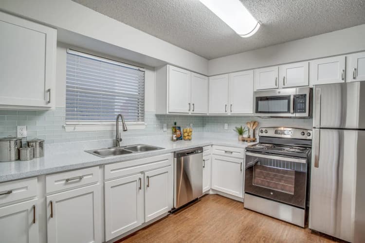 Arlington apartments for rent - image - The Hub A1 Upgraded - Kitchen.jpg
