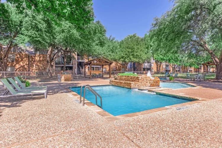 Arlington apartments for rent - image - Harmony Apartments - Swimming Pool1.jpg
