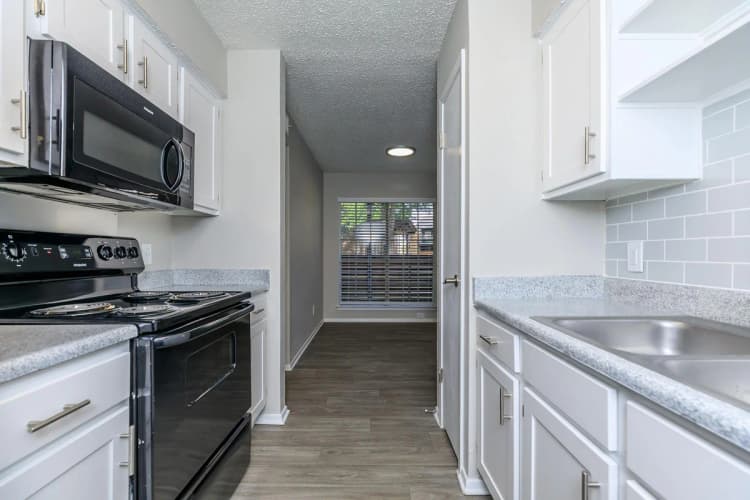 Arlington apartments for rent - image - Harmony Apartments A2 1bd1ba - Kitchen1.jpg