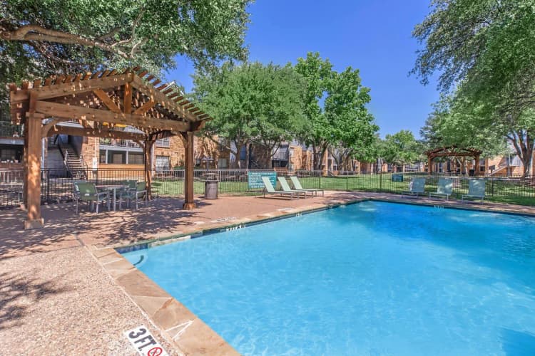 Arlington apartments for rent - image - Harmony Apartments - Swimming Pool3.jpg