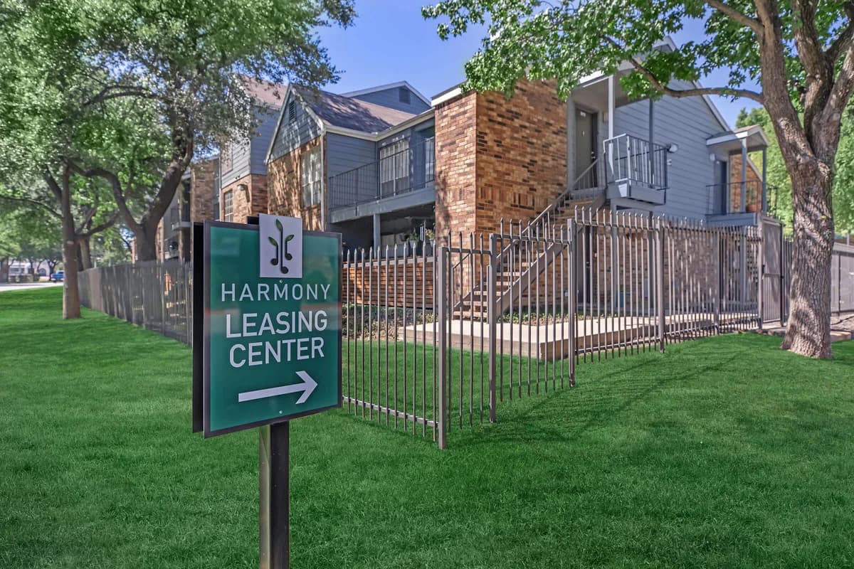Arlington apartments for rent - Property image - Harmony Apartments - 3