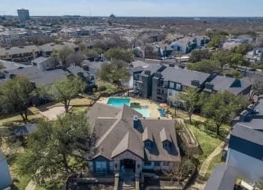 Arlington apartments for rent - image - District 2308 - Exterior 6.jpg
