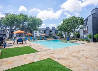 Arlington apartments for rent - image - District 2308 - Pool 4.webp