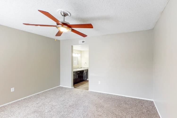 Arlington apartments for rent - image - Belmont Place (A1) - Bedroom 1.webp