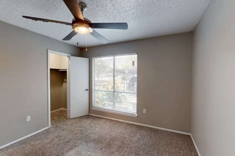 Arlington apartments for rent - image - Belmont Place - Bedroom 3.webp
