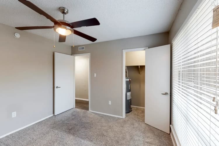 Arlington apartments for rent - image - Belmont Place - Bedroom 4.webp